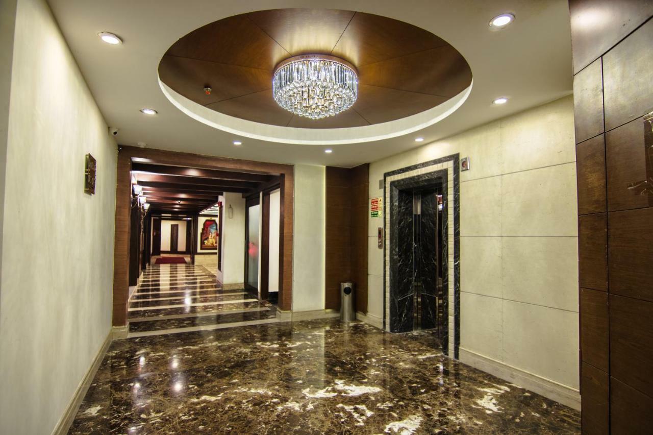 Grand Imperial Resort ムスーリー エクステリア 写真