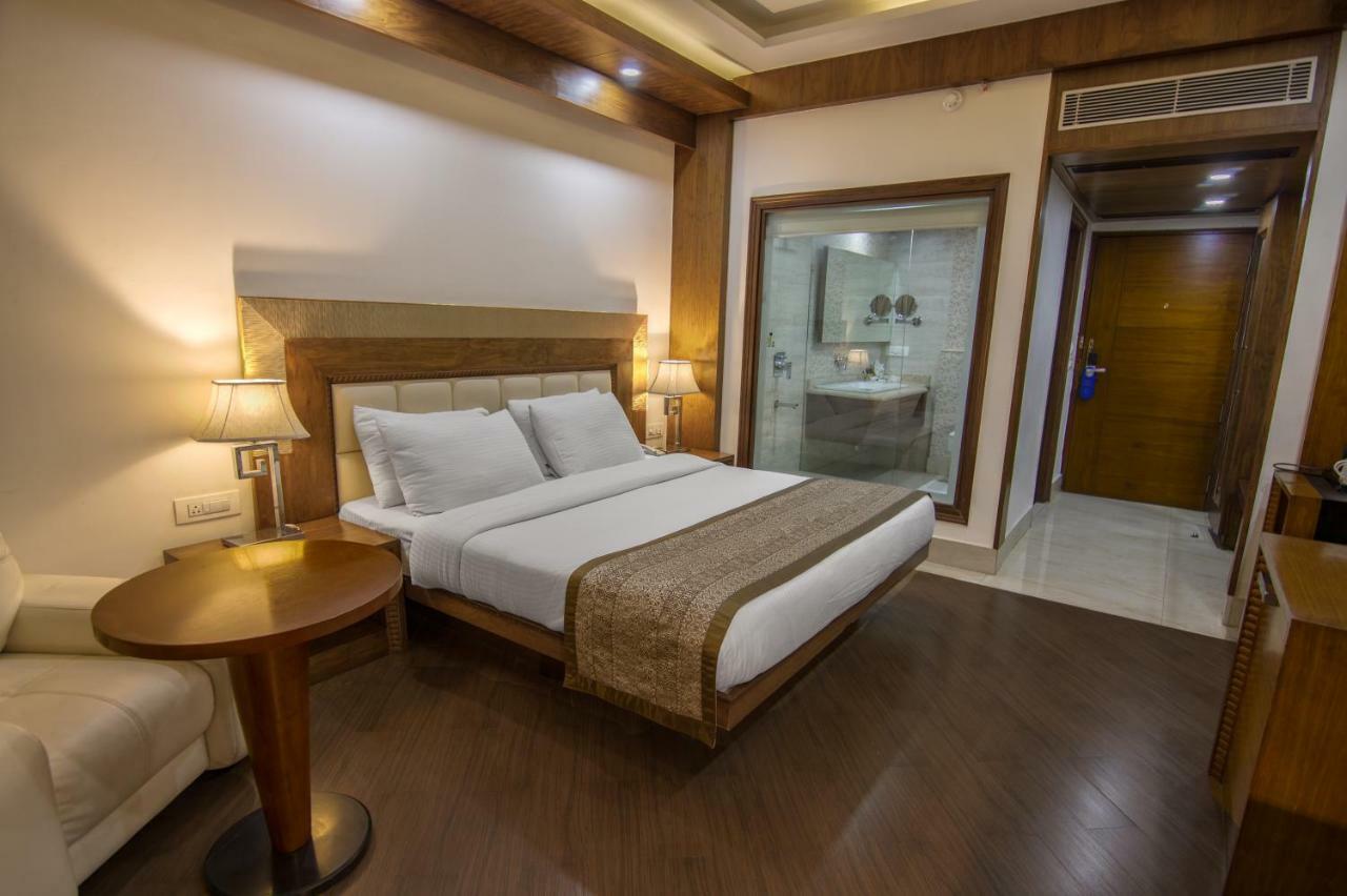 Grand Imperial Resort ムスーリー エクステリア 写真